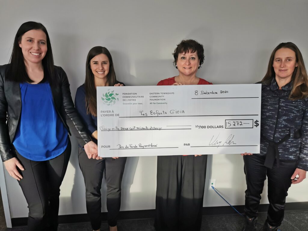 Un don de 15 272 de la Fondation communautaire de l’Estrie Les Enfants Gioia